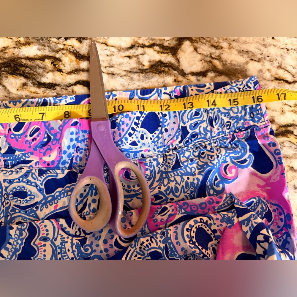 Lilly Pulitzer Blue and Pink Women’s Size Medium Pants - Picture 8 of 11